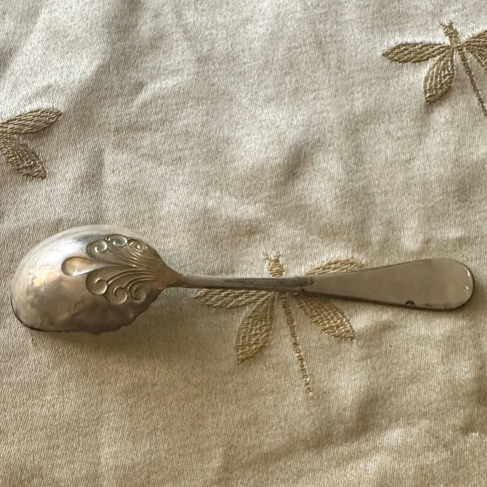 Pre 1891 Watts & Ryland Scallop Shaped Sugar Spoon.